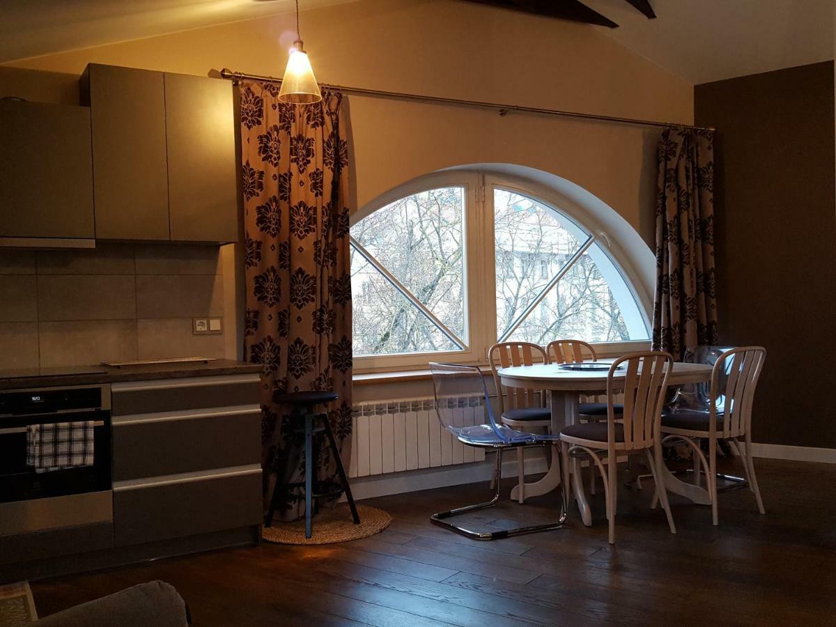 City Dawn Gate Apartment VNO Extérieur photo